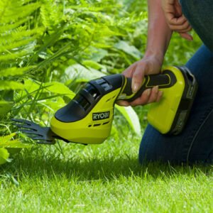 Grass Shears for Precise Lawn & Garden Trimming