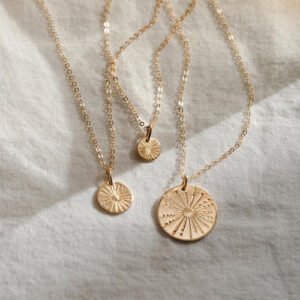 Women's Pendants & Coins