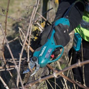 Makita Pruning Shears for Efficient Cordless Branch Cutting