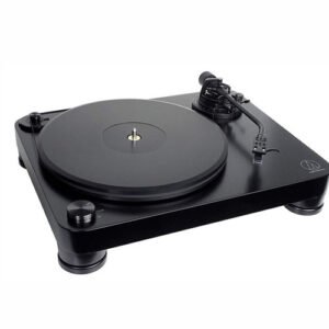 Turntable Accessories for Vinyl Listening in Canada